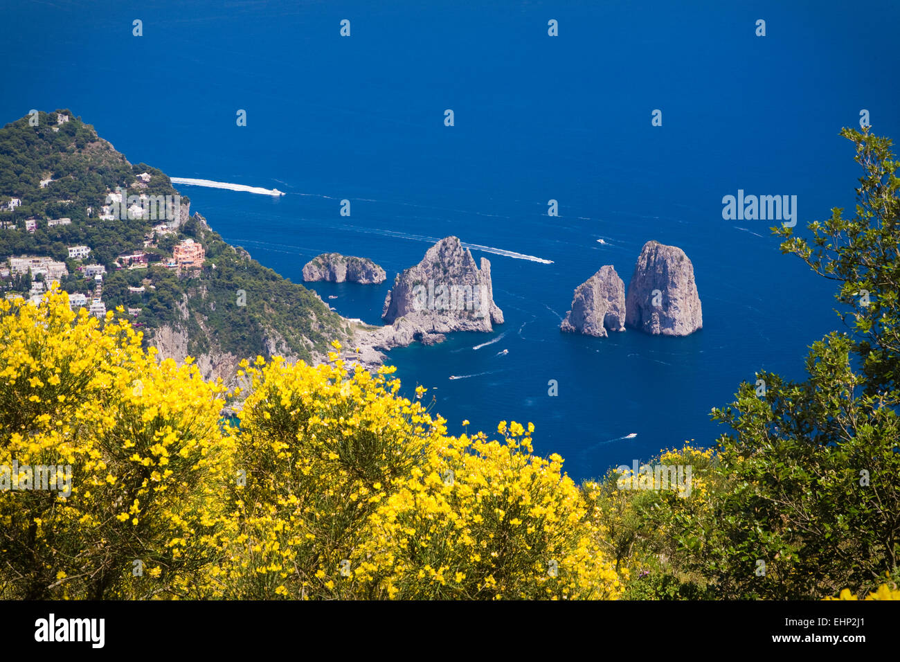 Atemberaubende Aussicht vom Gipfel des Monte Solaro, Capri, Neapel, Italien Stockfoto