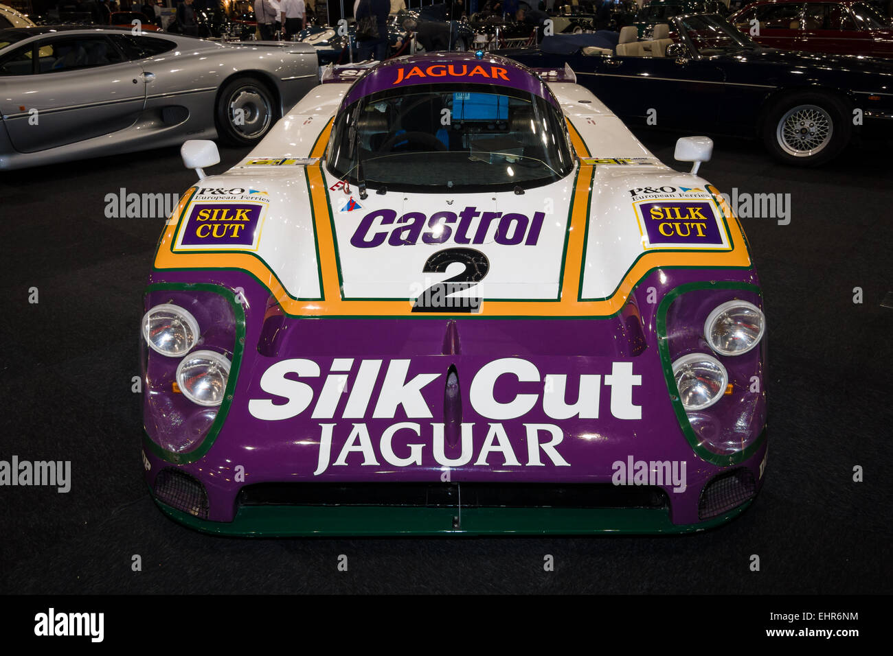Ein Sport-Prototyp Rennwagen Jaguar XJR-9. Team Silk Cut, Sieger der 24 Stunden von Le Mans, 1988 Stockfoto
