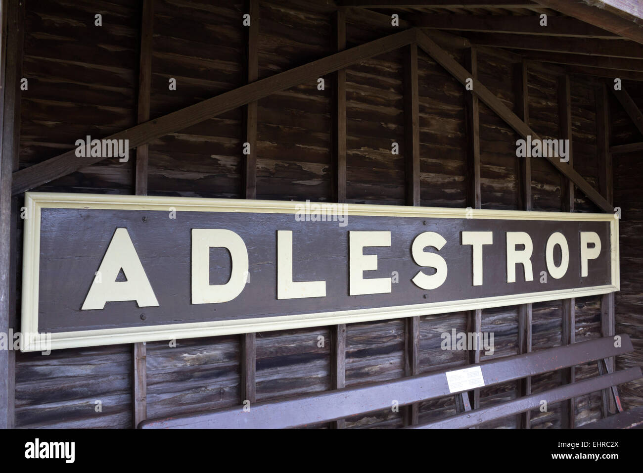 Ehemaliger Bahnhof anmelden, Adlestrop, Cotswolds, Gloucestershire, England, Vereinigtes Königreich, Europa Stockfoto