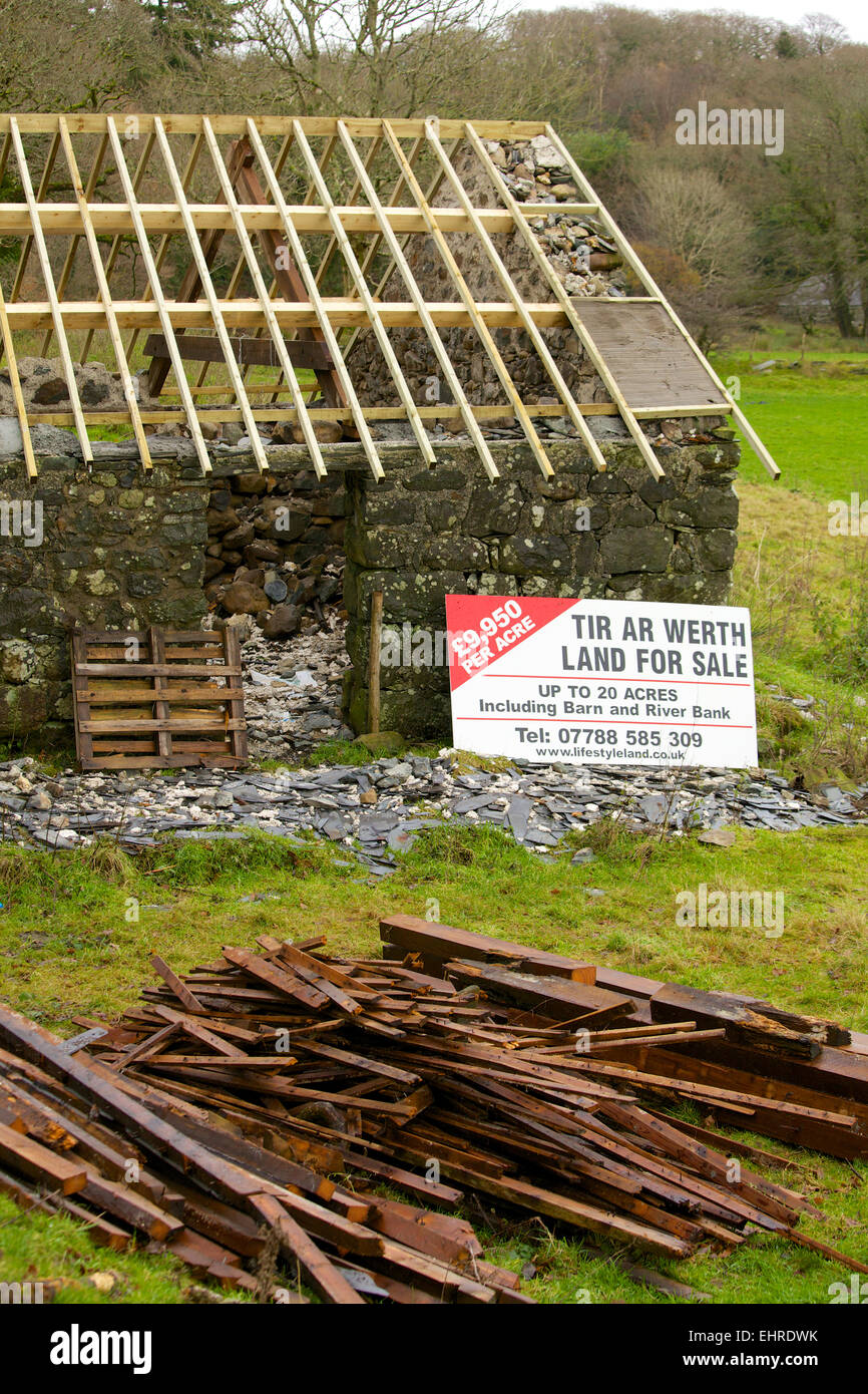 Gwynedd, Snowdonia-Nationalpark, Cwm Wimpel - alte Scheune restauriert Stockfoto