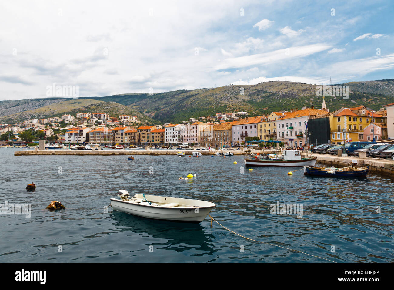 Panorama der mediterranen Stadt Senj in der Nähe von Istrien, Kroatien Stockfoto