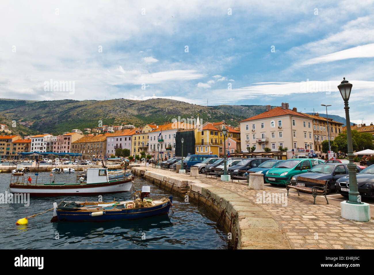 Panorama der mediterranen Stadt Senj in der Nähe von Istrien, Kroatien Stockfoto