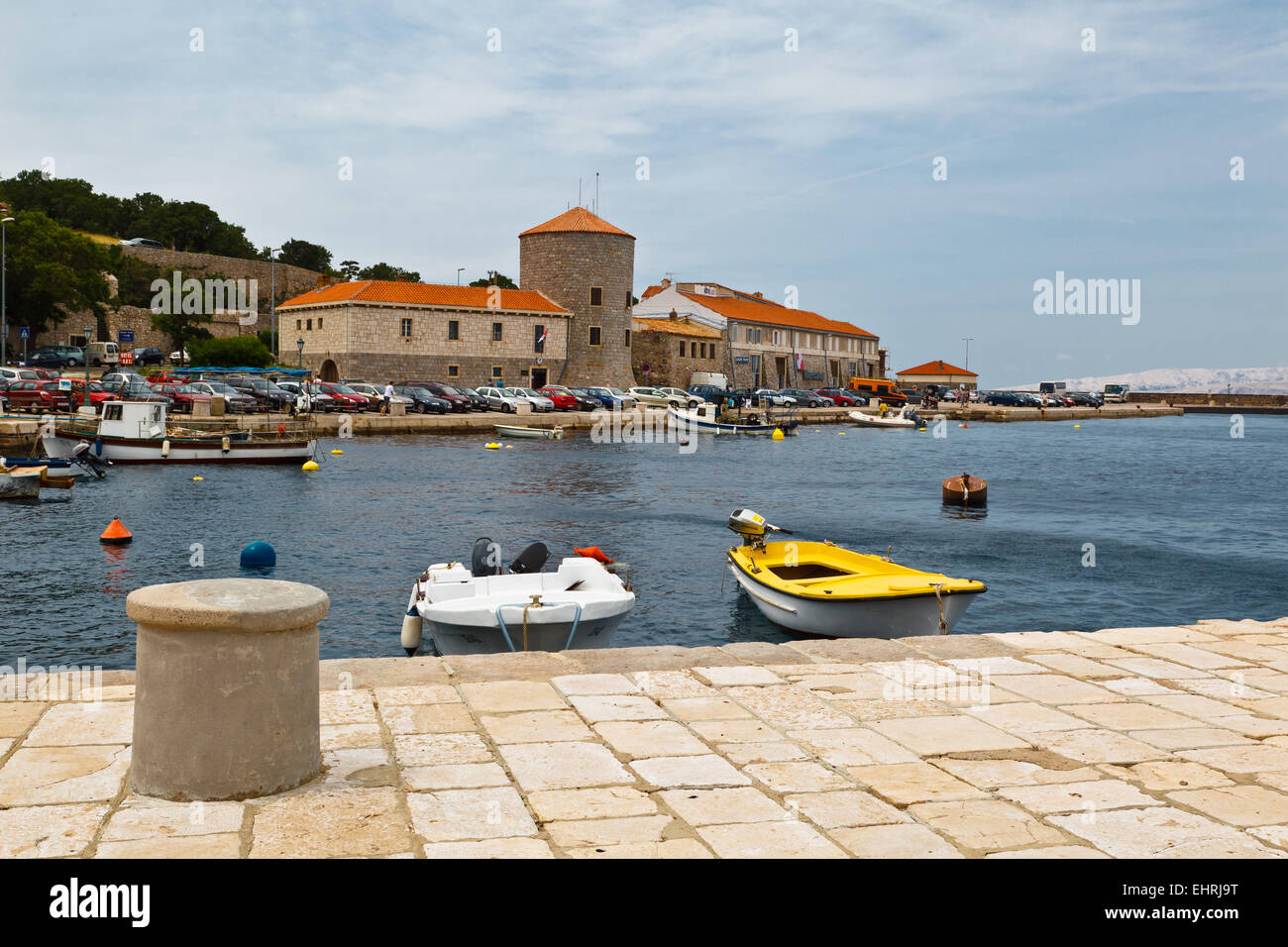 Mediterrane Stadt Senj in der Nähe von Istrien, Kroatien Stockfoto