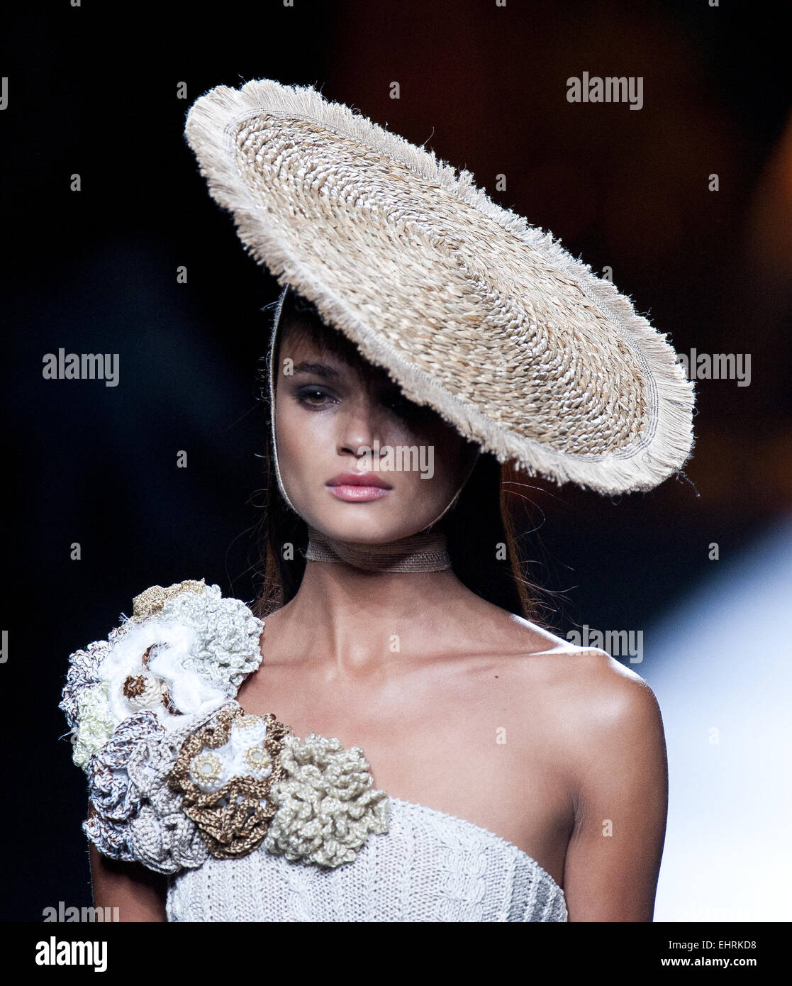 Mercedes-Benz Madrid Fashion Week Frühjahr/Sommer 2015 - Francis Montesinos - Laufsteg mit: Wo Modell: Madrid, Spanien bei: 12 Sep 2014 Stockfoto