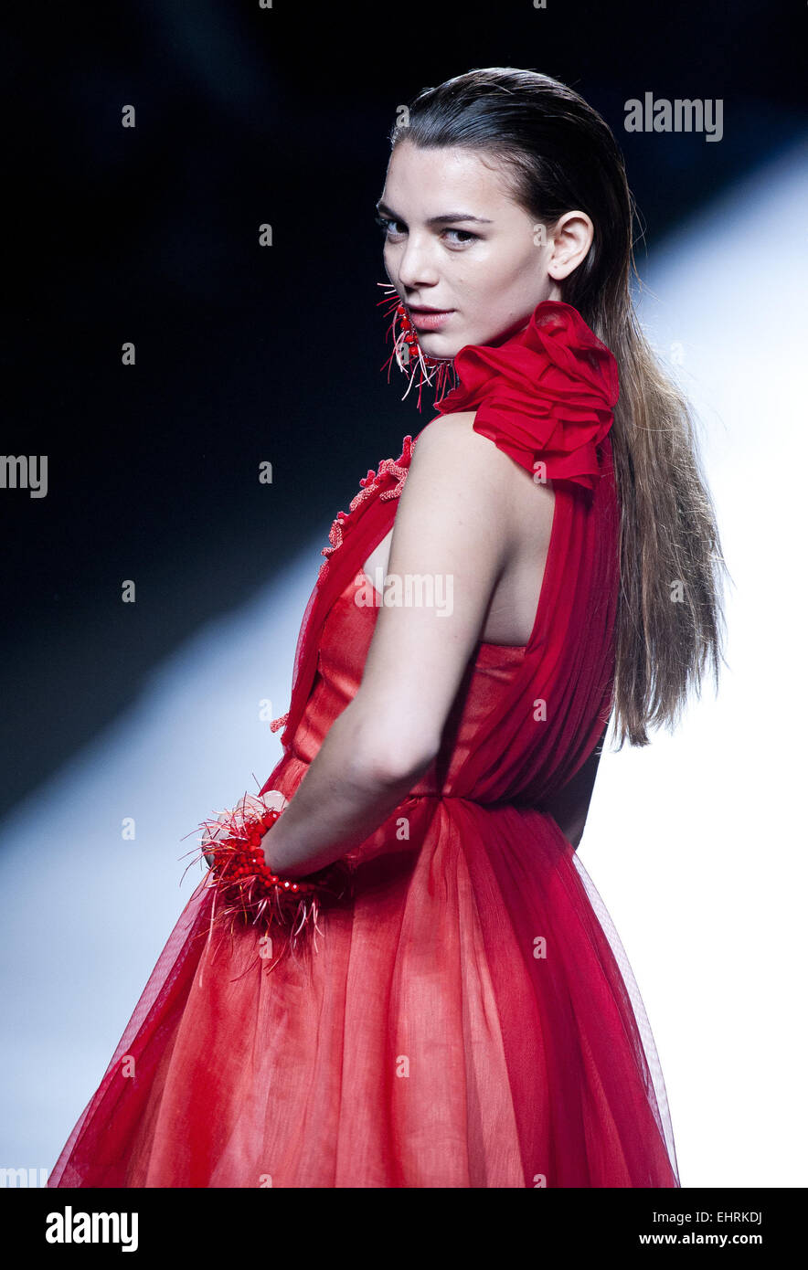 Mercedes-Benz Madrid Fashion Week Frühjahr/Sommer 2015 - Francis Montesinos - Laufsteg mit: Wo Modell: Madrid, Spanien bei: 12 Sep 2014 Stockfoto