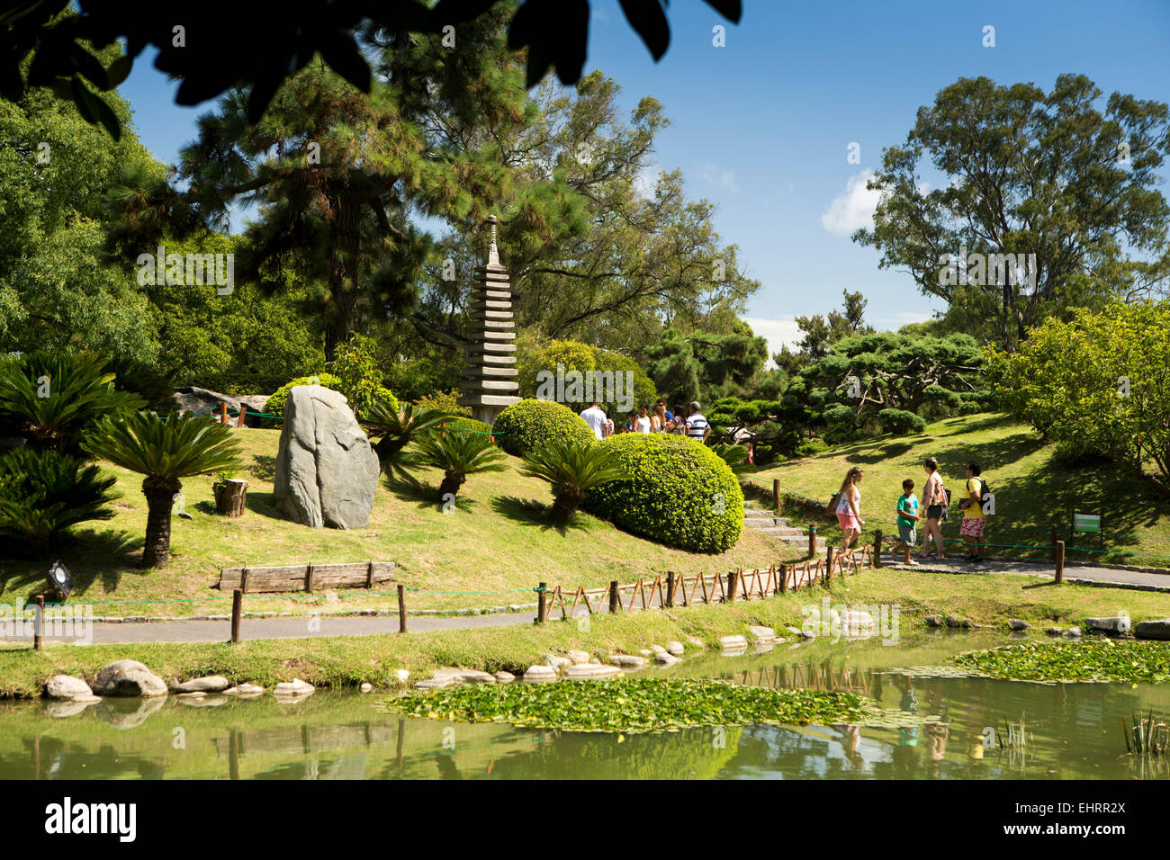 Argentinien, Buenos Aires, Retiro, japanischer Garten Jardin Japones, Pagode auf Insel Stockfoto