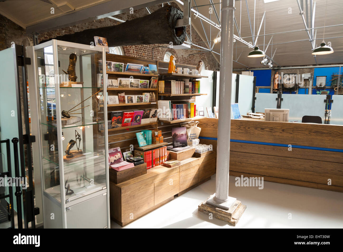 Ticket Desk & Geschenk Shop für Touristen / besuchen Touristen / Besucher des Londoner Museums & Wasserdampf. Brentford in der Nähe von Kew. Stockfoto