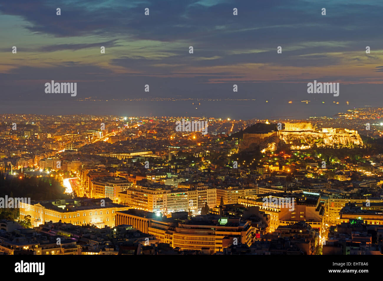 Das Zentrum von Athen nach Sonnenuntergang Stockfoto