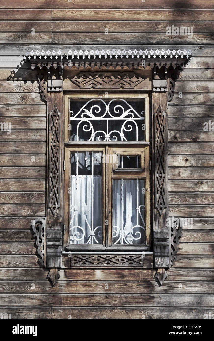 Geschnitzte Holz-Fenster Stockfoto