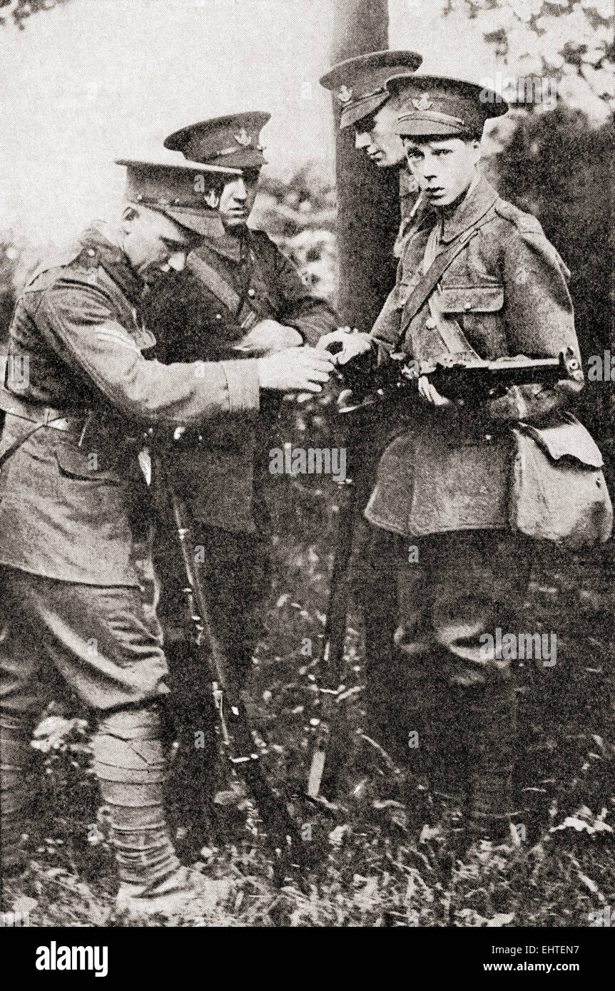 Der Prince Of Wales, später Edward VIII, 1894 – 1972, gesehen hier als Mitglied der Grenadier Guards im ersten Weltkrieg. Stockfoto