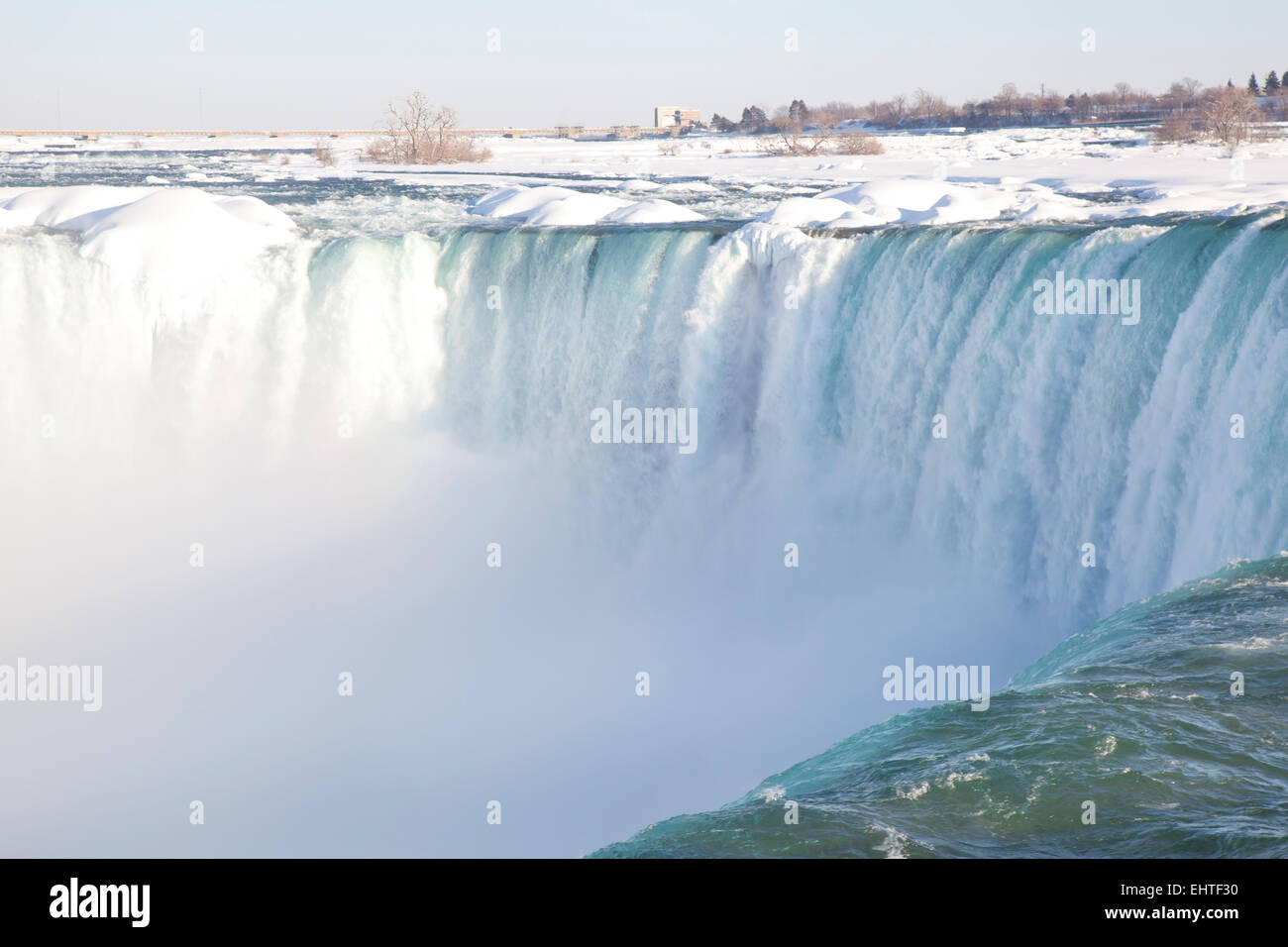 Niagara Falls Kanada hautnah im winter Stockfoto