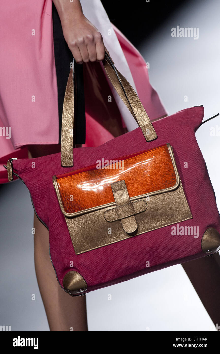 Mercedes-Benz Madrid Fashion Week Frühjahr/Sommer 2015 - Ion Fiz - Laufsteg wo: Madrid, Spanien bei: 12 Sep 2014 Stockfoto