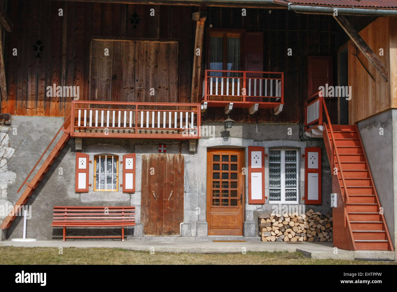 BRENNHOLZ IN HAUTE-SAVOIE (74), RHONE-ALPES, FRANKREICH Stockfoto