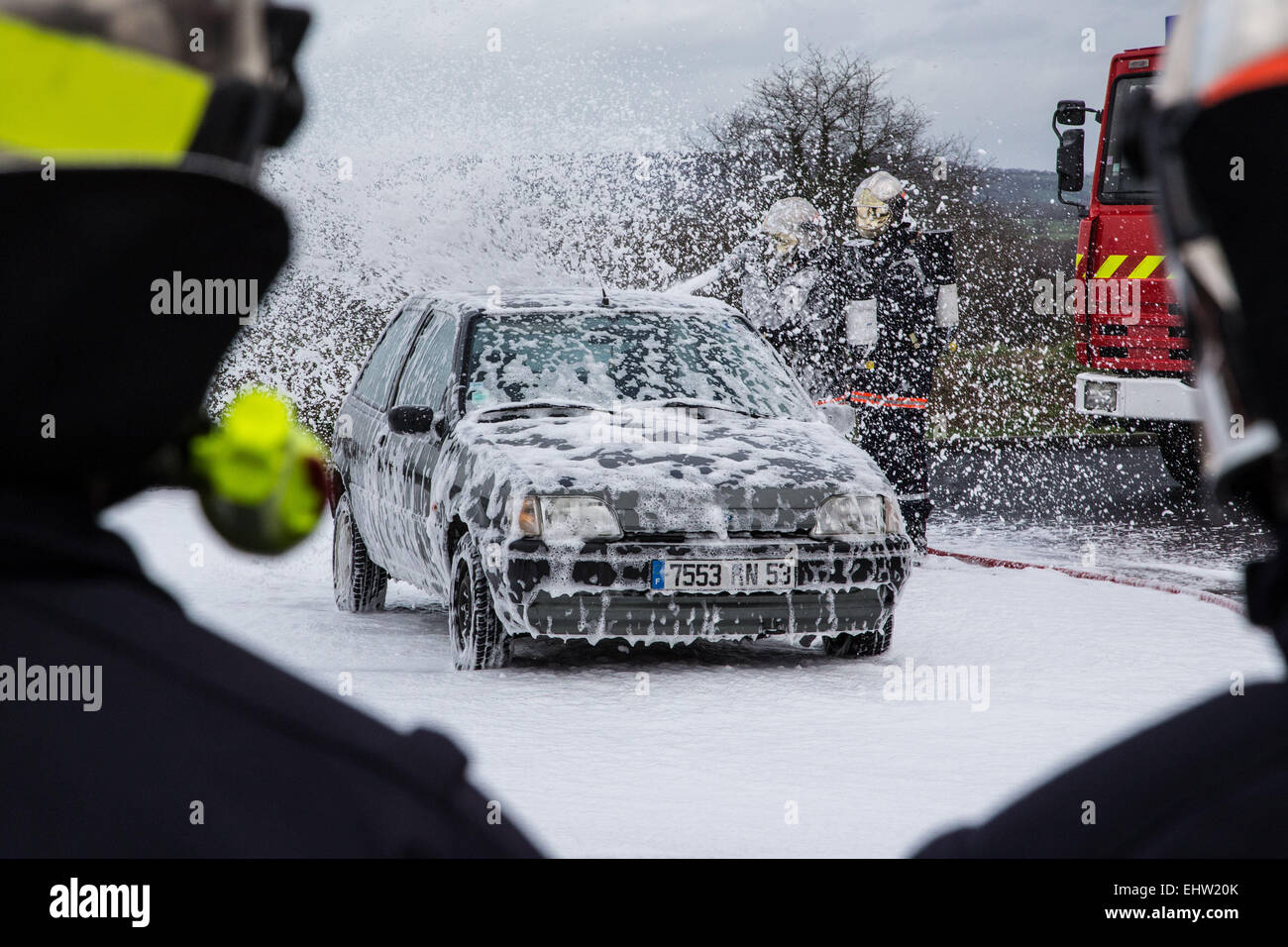 FEUER-ABTEILUNG VON SAINTE-SUZANNE, MAYENNE (53), PAYS-DE-LA-LOIRE, FRANKREICH Stockfoto