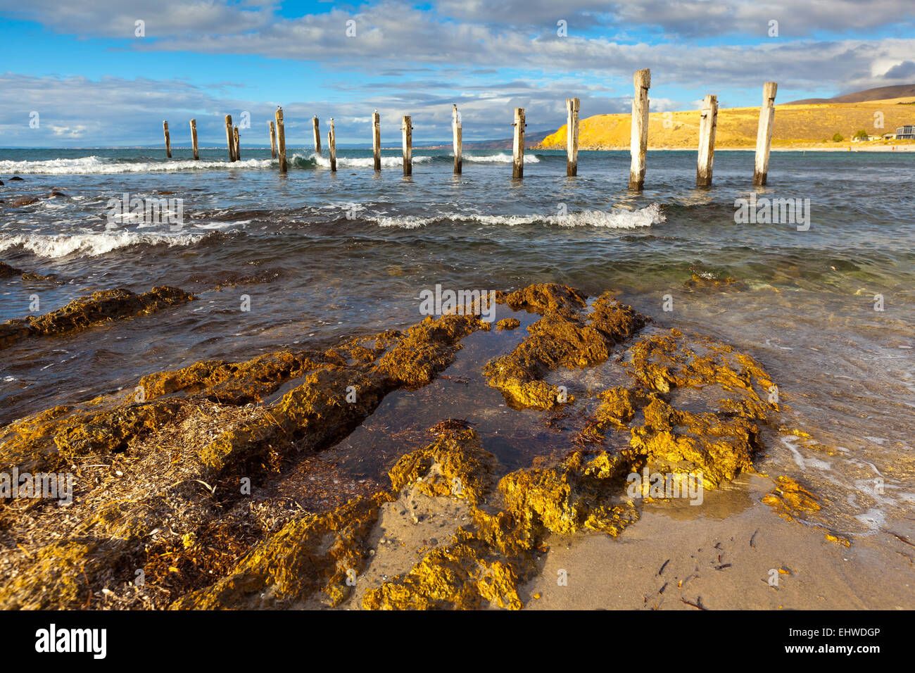 Anlegestelle Ruinen Felsen Küste Küsten Seestück Seestücke Küste Myponga Beach Fleurieu Peninsula South Australia Australia Stockfoto