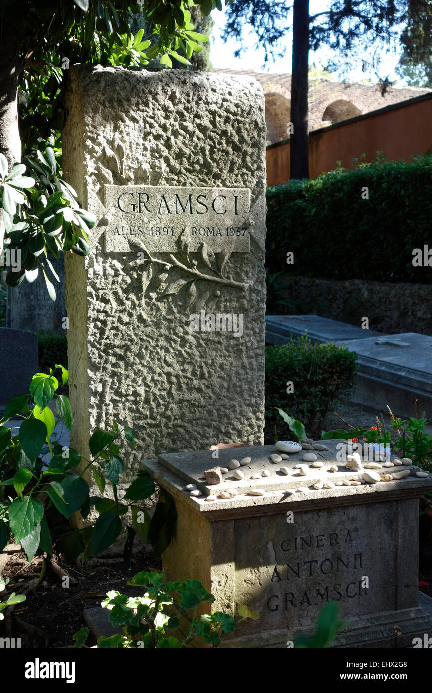 Grab von Antonio Gramsci (1891 – 1937) protestantischen Friedhof Cimitero Acattolico Rom Italien Stockfoto