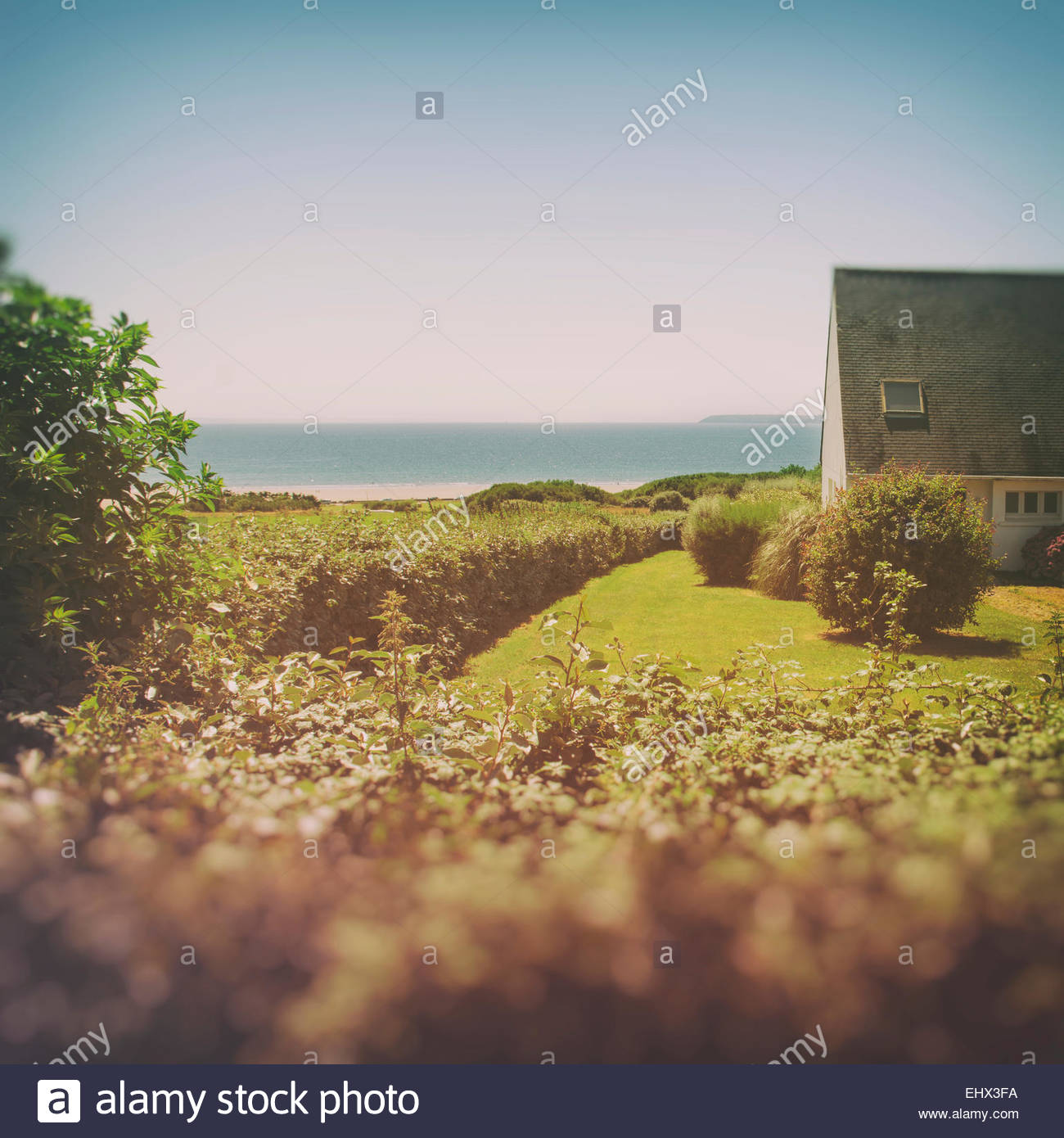 Frankreich Bretagne Finistere Haus Am Meer Stockfoto Bild
