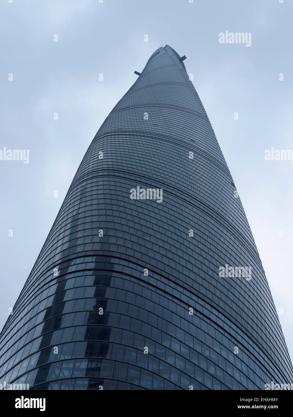 Der Shanghai Tower, das höchste Gebäude in China, gelegen im Bereich Lujiazui Pudong von Shanghai, China Stockfoto