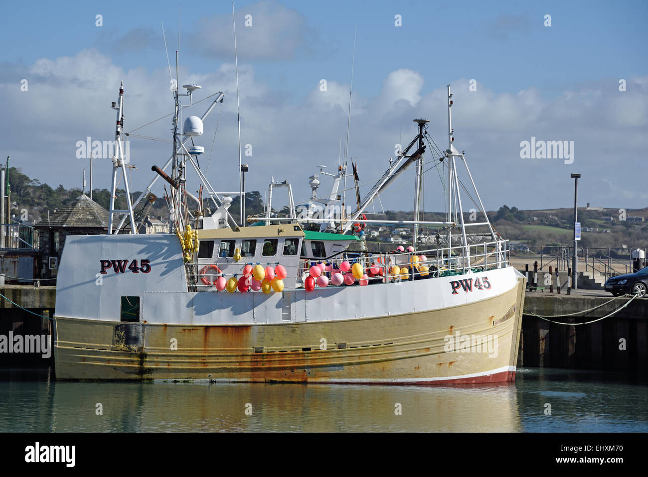 Fishing Vessel Charisma (PW45) Padstow, Cornwall, UK Stockfoto