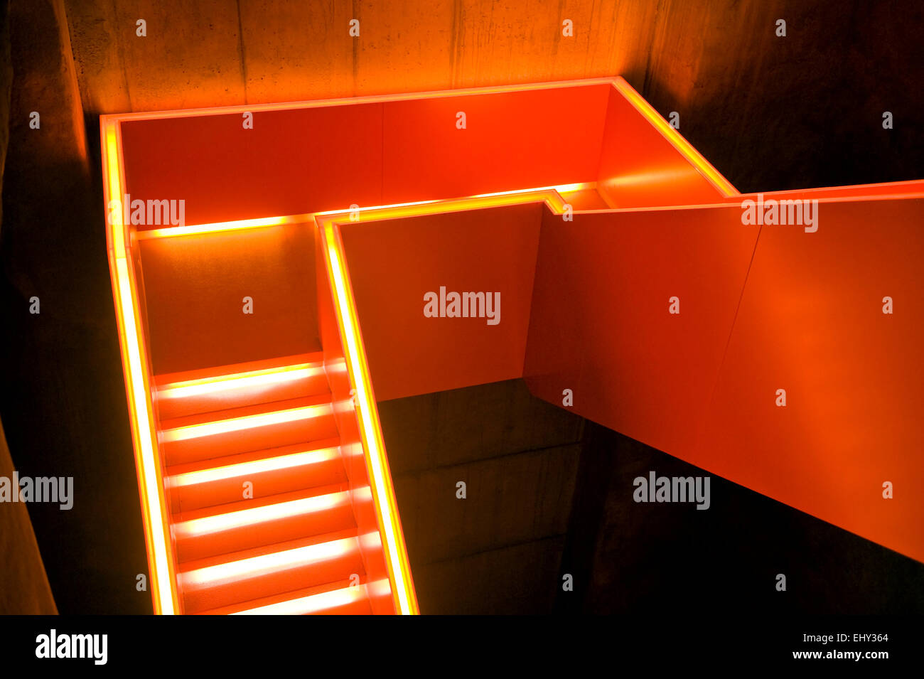 Besucherbereich Treppen von der Ruhr Museum Zeche Welterbe Zollverein in Essen, Nordrhein-Westfalen, Deutschland, Europa Stockfoto