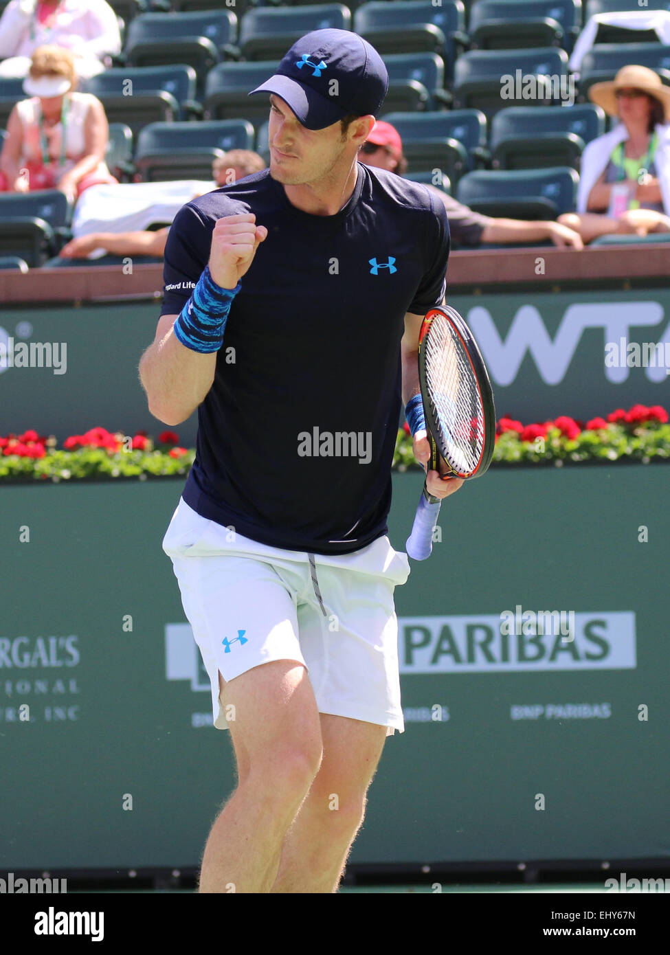 Indische Brunnen, Kalifornien, USA. 18. März 2015. Britischer Tennisspieler Andy Murray besiegt Adrian Mannarino (Frankreich) in der 4. Runde der Herren Einzel bei der BNP Paribas Open (Partitur 6-3 6-3). Bildnachweis: Werner Fotos/Alamy Live-Nachrichten Stockfoto