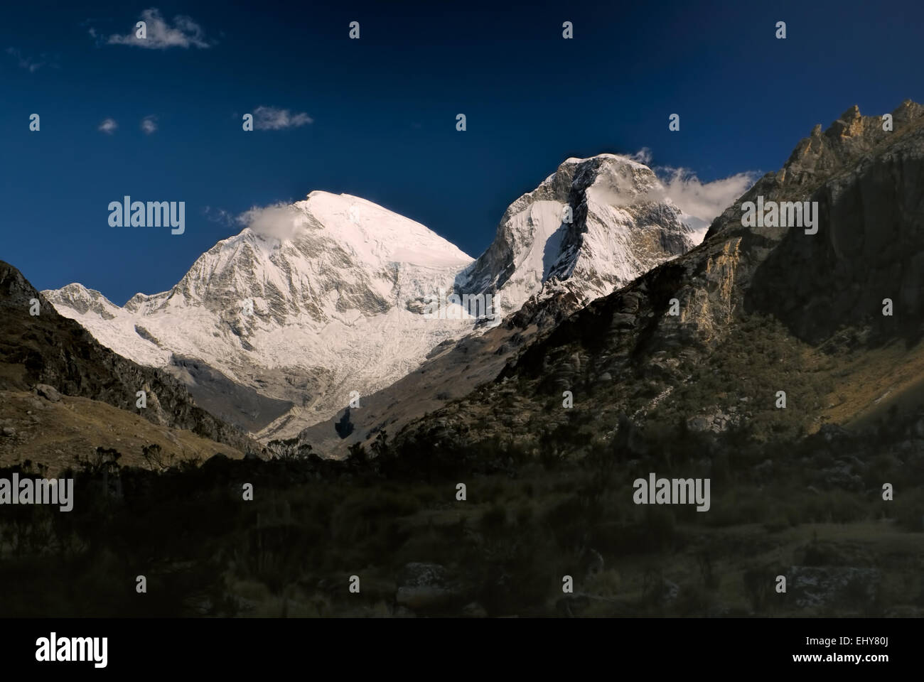 Majestätischen Berg Huascaran in Anden, höchste Gipfel in Peru, Südamerika Stockfoto