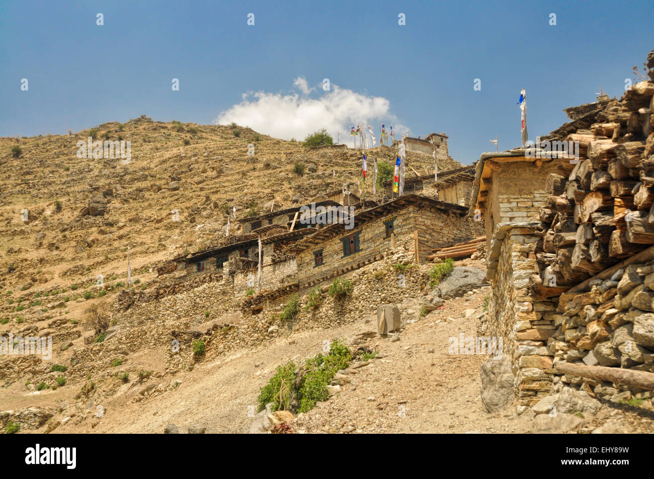 Malerische Aussicht auf alten traditionellen nepalesischen Dorf Stockfoto