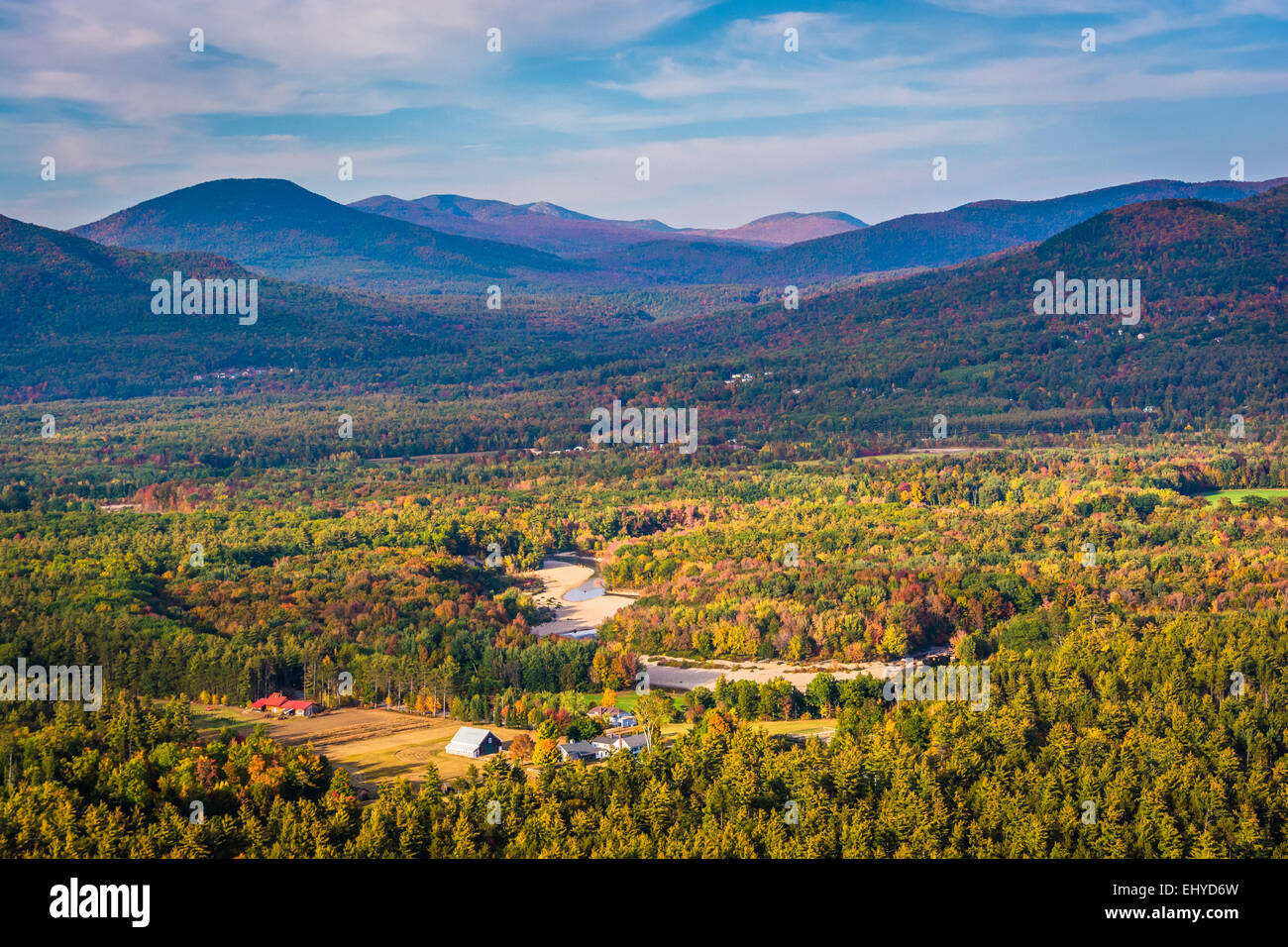 Blick vom Dom Felsvorsprung am Echo Lake State Park, New Hampshire. Stockfoto