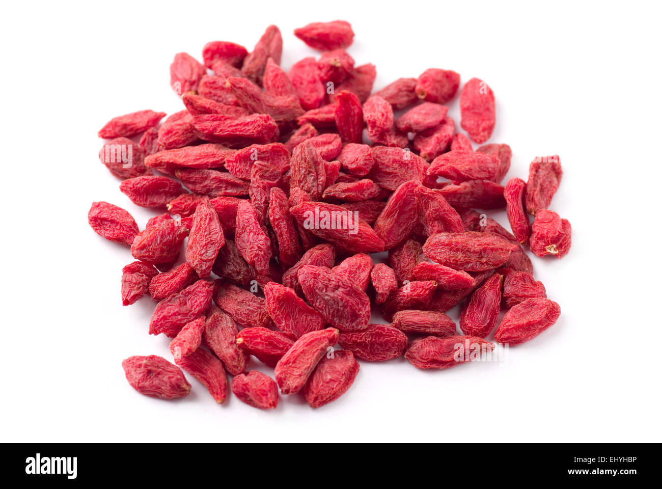 Goji-Beeren hautnah Hintergrund auf weißem Hintergrund. Stockfoto