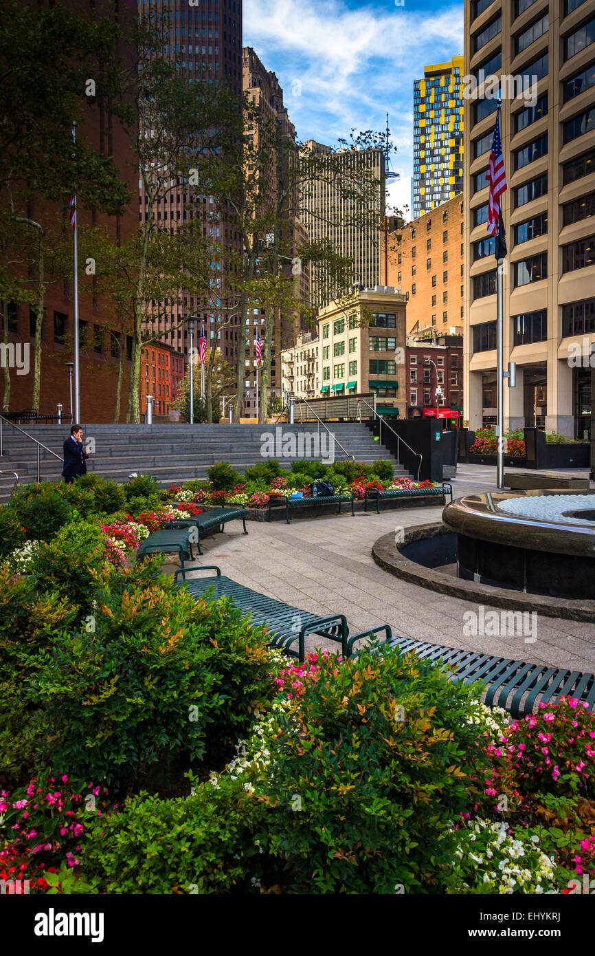 Gärten im New York Vietnam Veterans Memorial Plaza in Lower Manhattan, New York. Stockfoto