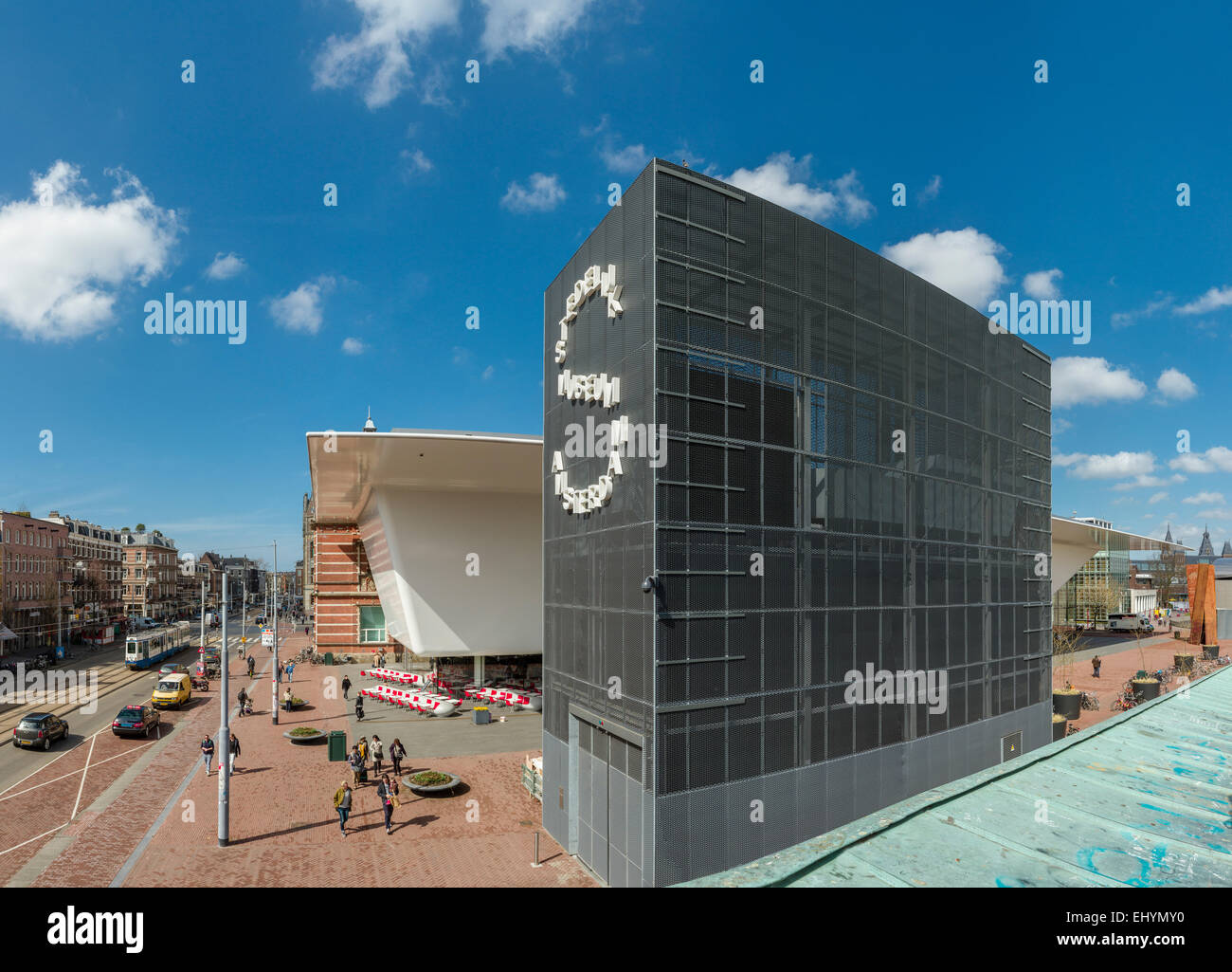 Niederlande, Holland, Europa, Amsterdam, Museum, quadratisch, Stedelijk Museum, Stadt, Dorf, Frühling, Menschen, Stockfoto