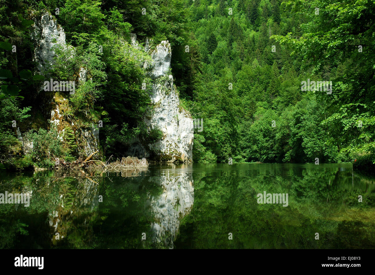Clos du doubs Fotos und Bildmaterial in hoher Auflösung Alamy