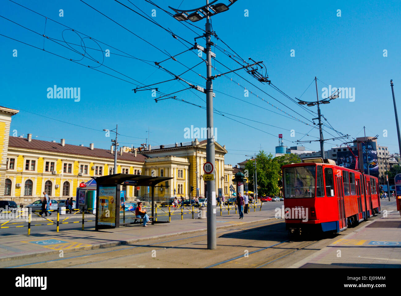 Verkehr vor Glavna, Hauptbahnhof, Belgrad, Serbien, Südosteuropa Stockfoto