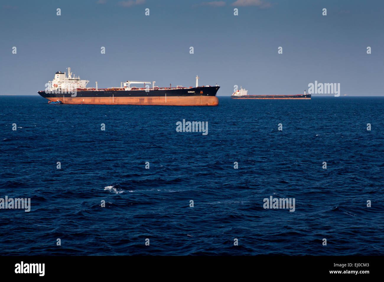 Die Rohöl-Tanker "Kornati" in der Nähe von Hafen von Piräus in Athen, Griechenland. Stockfoto