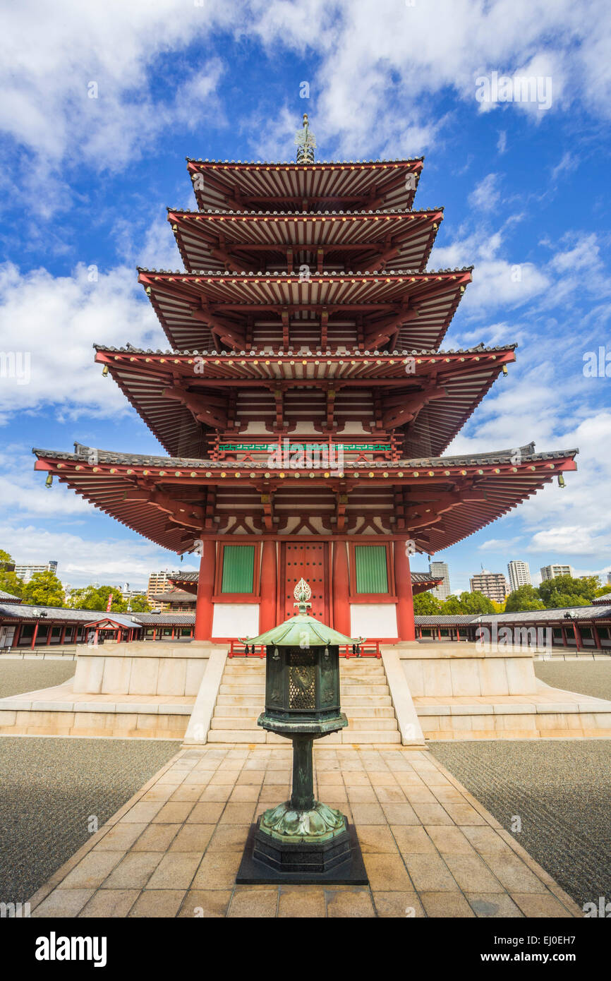 Japan, Asien, Kansai, Osaka, Stadt, Shitennoji, Tempel, Weltkulturerbe, Architektur, Geschichte, Morgen, Pagode, Religion, touristische Stockfoto