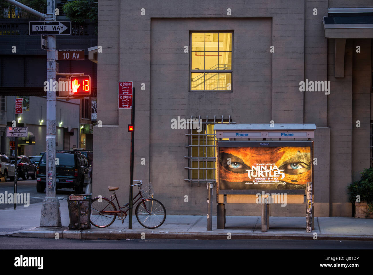 USA, USA, Amerika, New York, Brooklyn, Chelsea, Fahrrad, Gebäude, Dämmerung, avenue Stockfoto