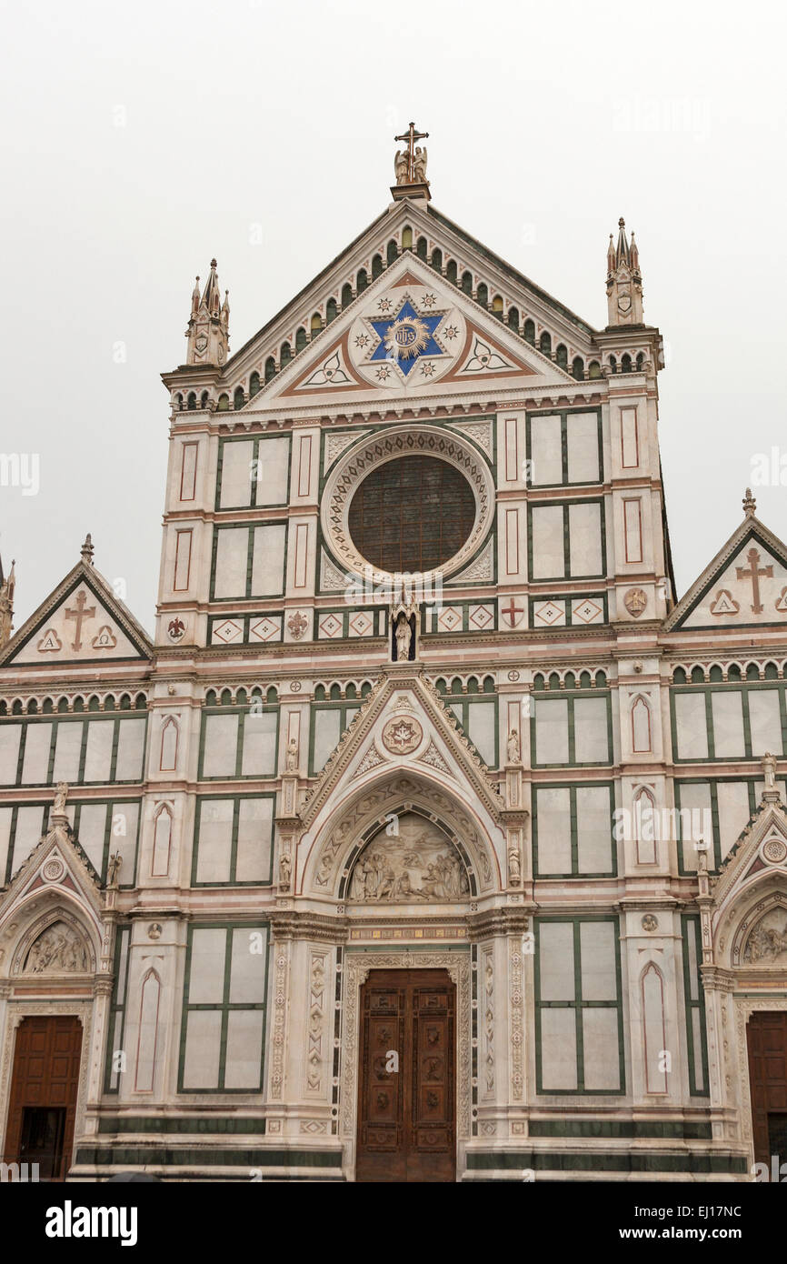 Basilica di Santa Croce Fassade oder Basilika des Heiligen Kreuzes, berühmten Franziskanerkirche in Florenz, Italien Stockfoto