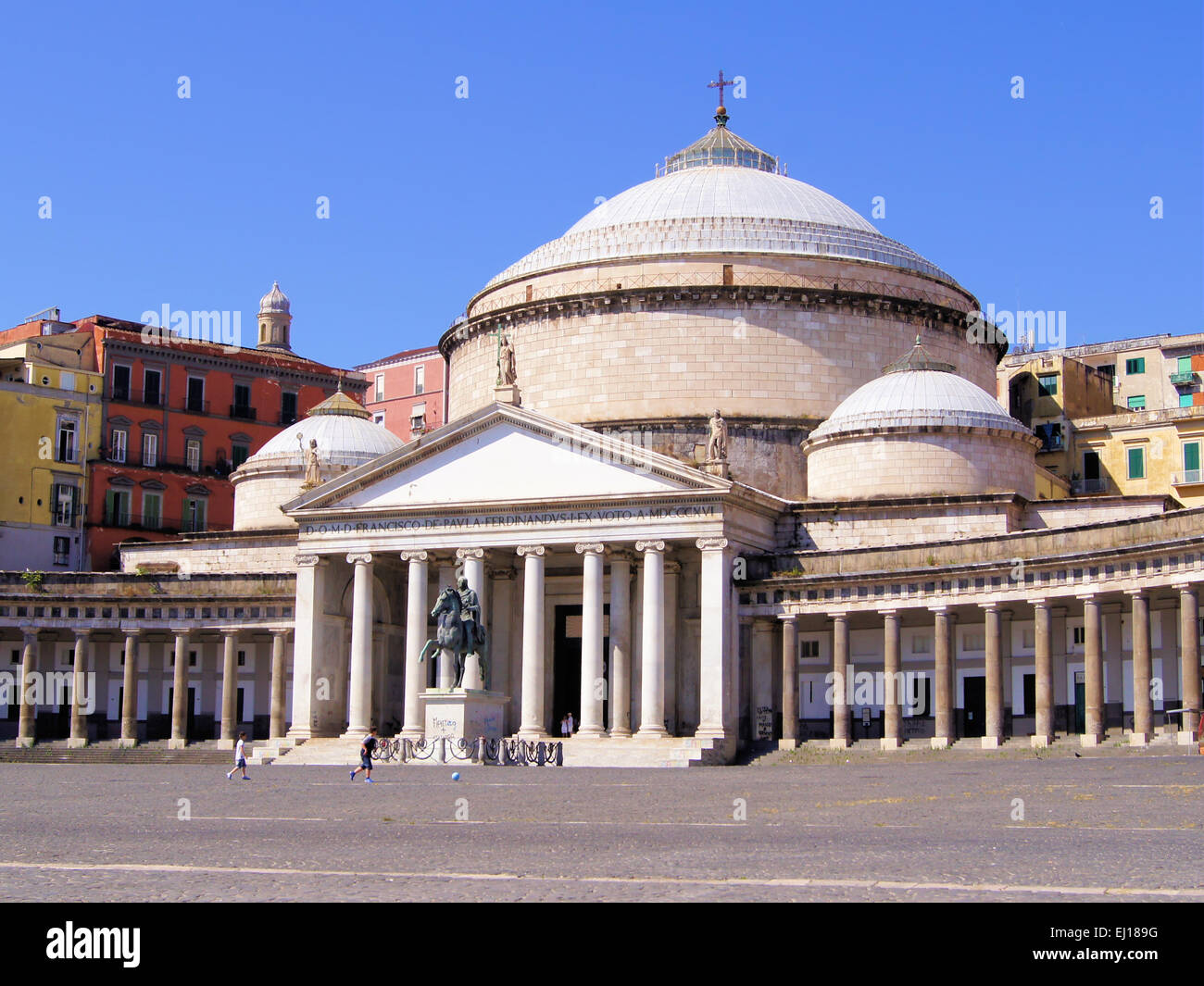 Historische öffentliche Platz, Piazza del Plebiscito, Neapel, Italien Stockfoto