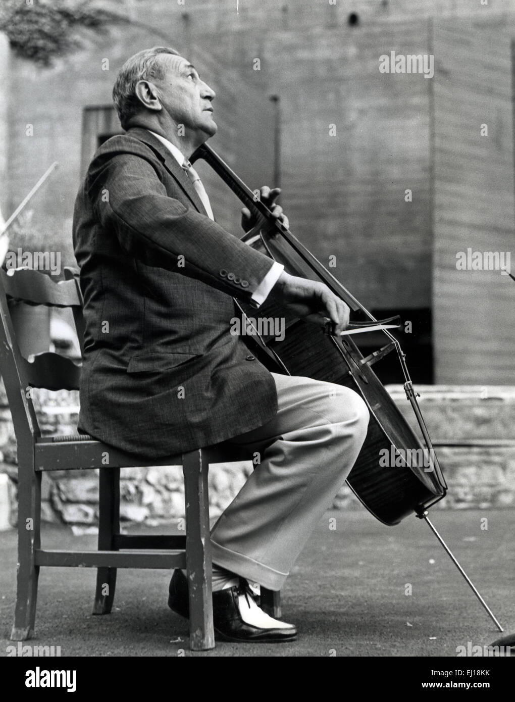 GREGOR PIATIGORSKY (1903-1976) russisch-amerikanische Cellist über 1949 Stockfoto