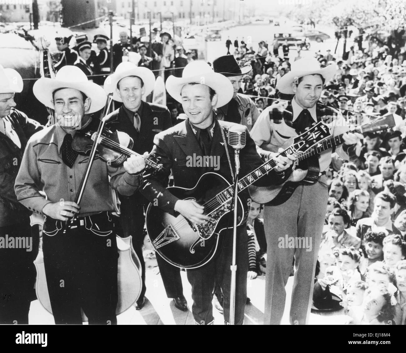 ROY ROGERS mit der Sons of the Pioneers über 1947 Stockfoto