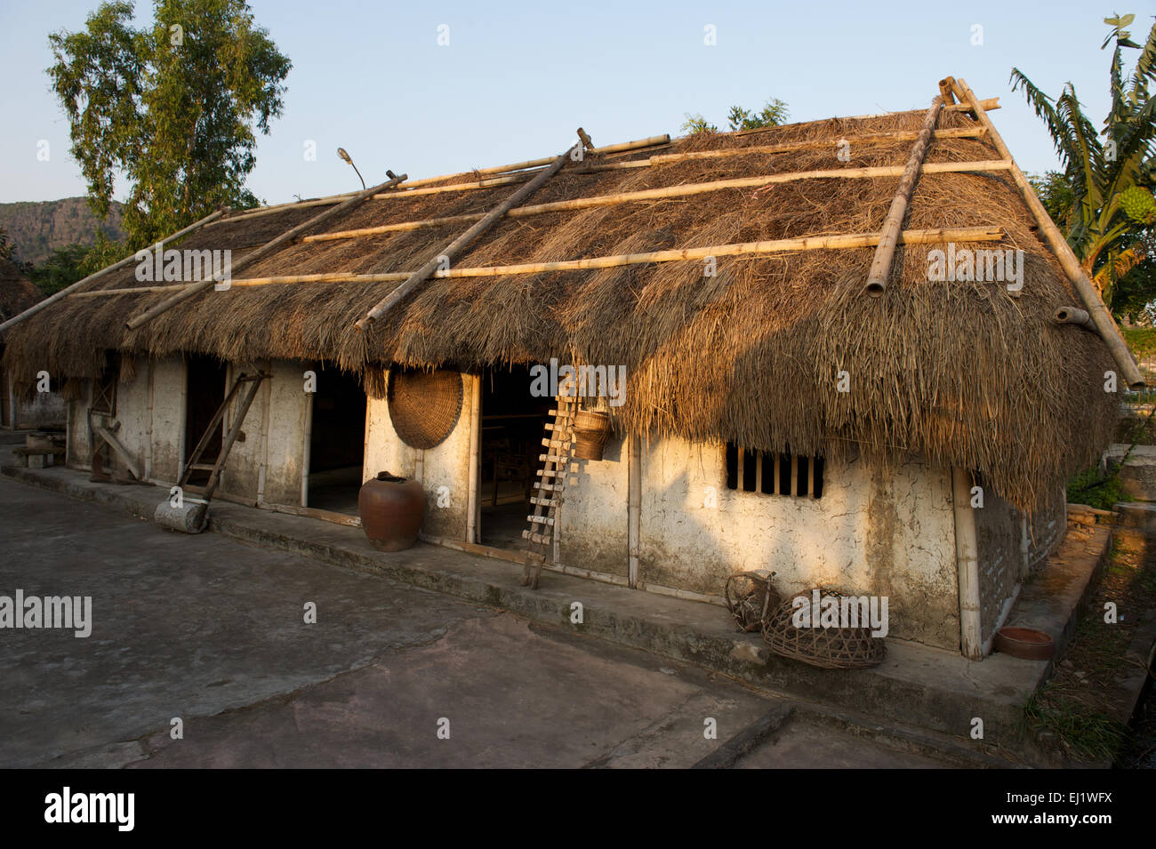 Altes Bauernhaus, Tam Coc, Hoa Lu Bezirk, in der Nähe von Ninh Binh, Vietnam Stockfoto