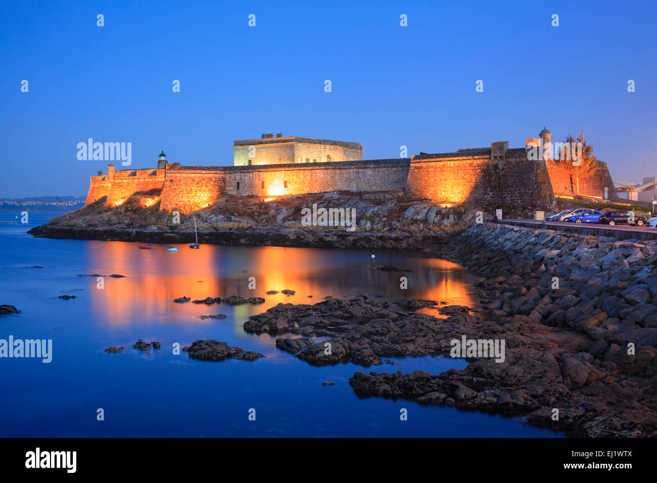 San Anton Castle in der Abenddämmerung. A Coruña. Galizien. Spanien. Stockfoto