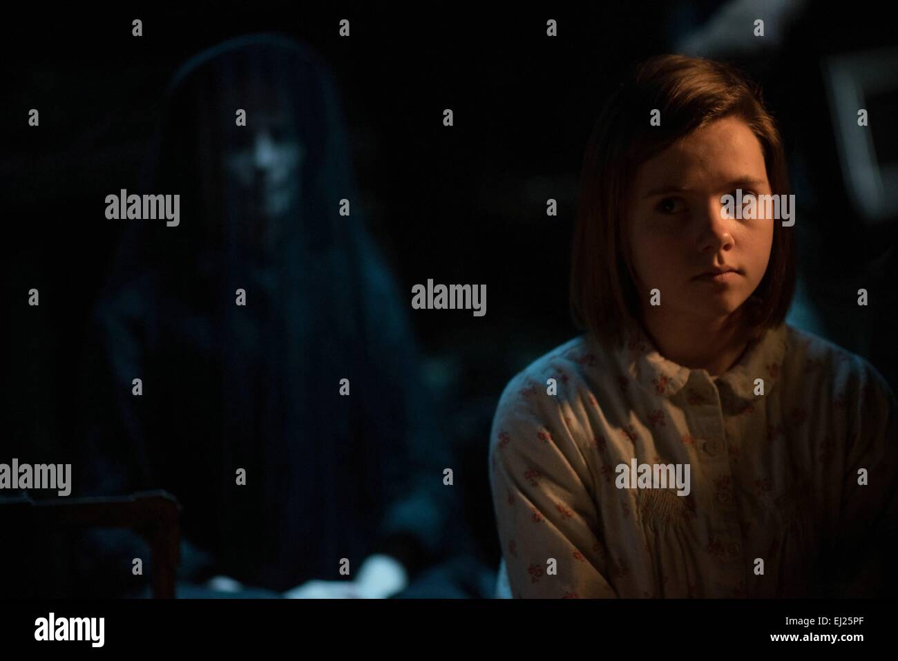 The Woman in Black 2: Engel des Todesjahr: 2014 UK / Kanada-Regie: Tom Harper Leanne Best, Amelia Crouch Stockfoto