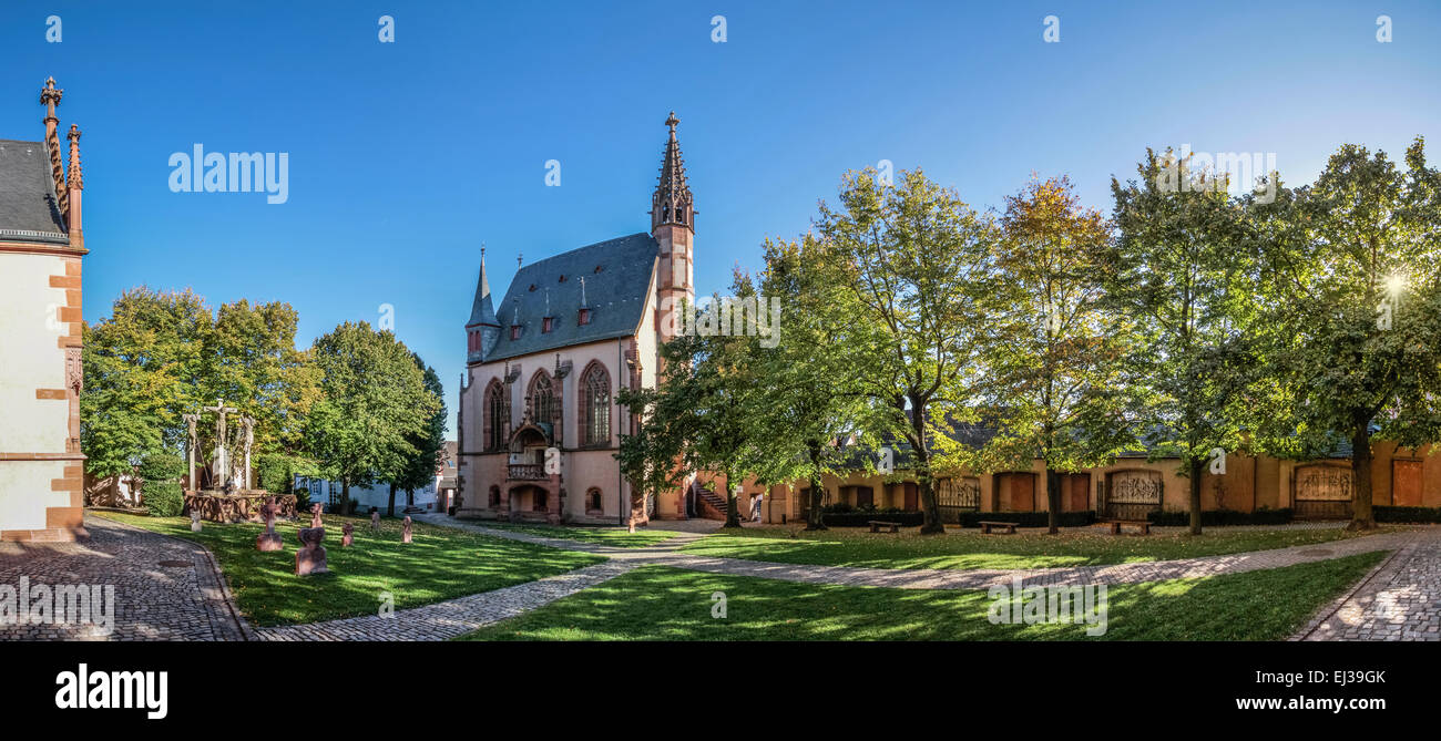 Katholische Kirche St. Valentinus in Kiedrich, Rheingau, Hessen, Deutschland Stockfoto