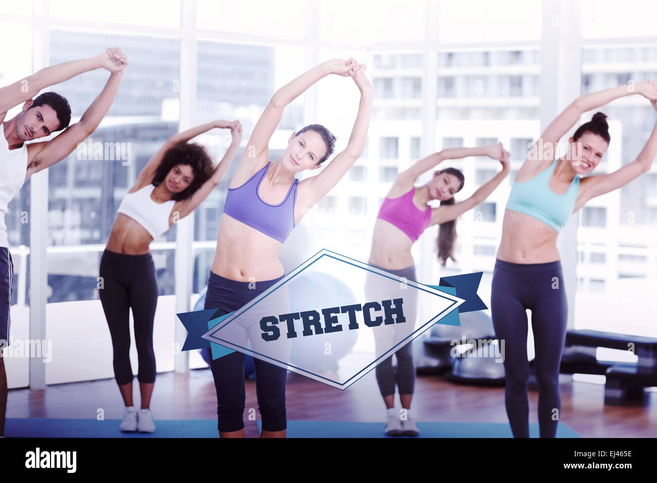 Das Wort Stretch und sportliche Frauen Hände dehnen Stockfoto