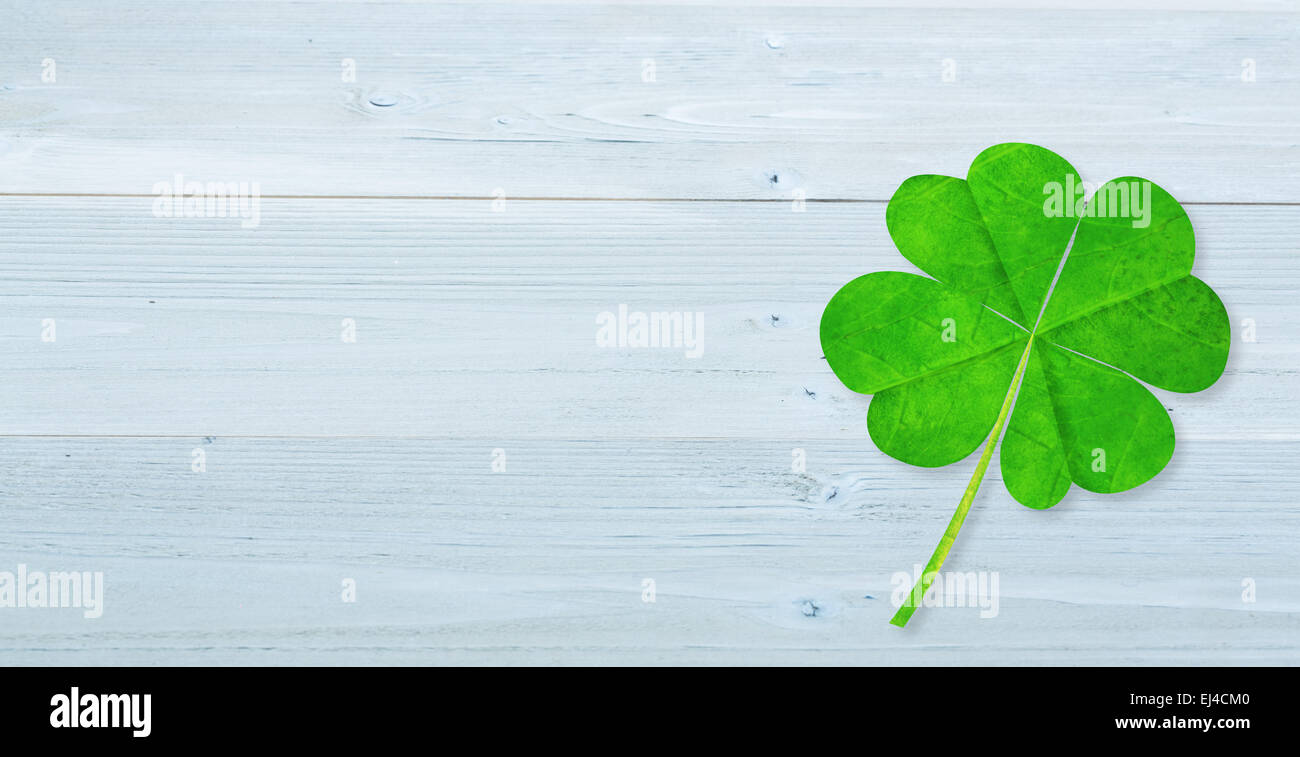 Zusammengesetztes Bild vierblättriges Kleeblatt Stockfoto