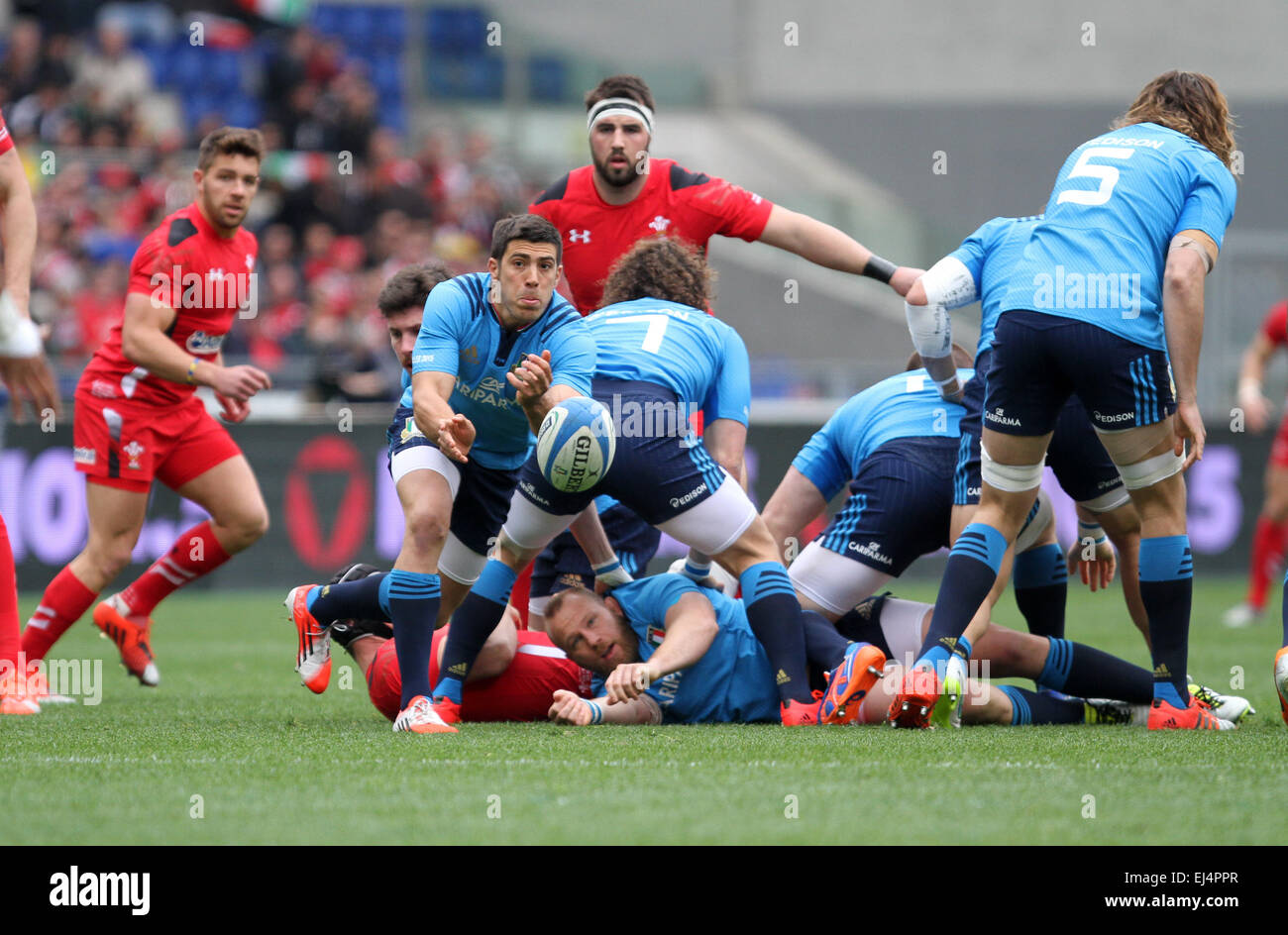 Rom, Italien. 21. März 2015. Edoardo Gori (Italien) geht der Ball bei der Six Nations entsprechen internationalen Rugby Union zwischen Italien und Wales am 21. März 2015 im Olympiastadion in Rom. Bildnachweis: Andrea Spinelli/Alamy Live-Nachrichten Stockfoto