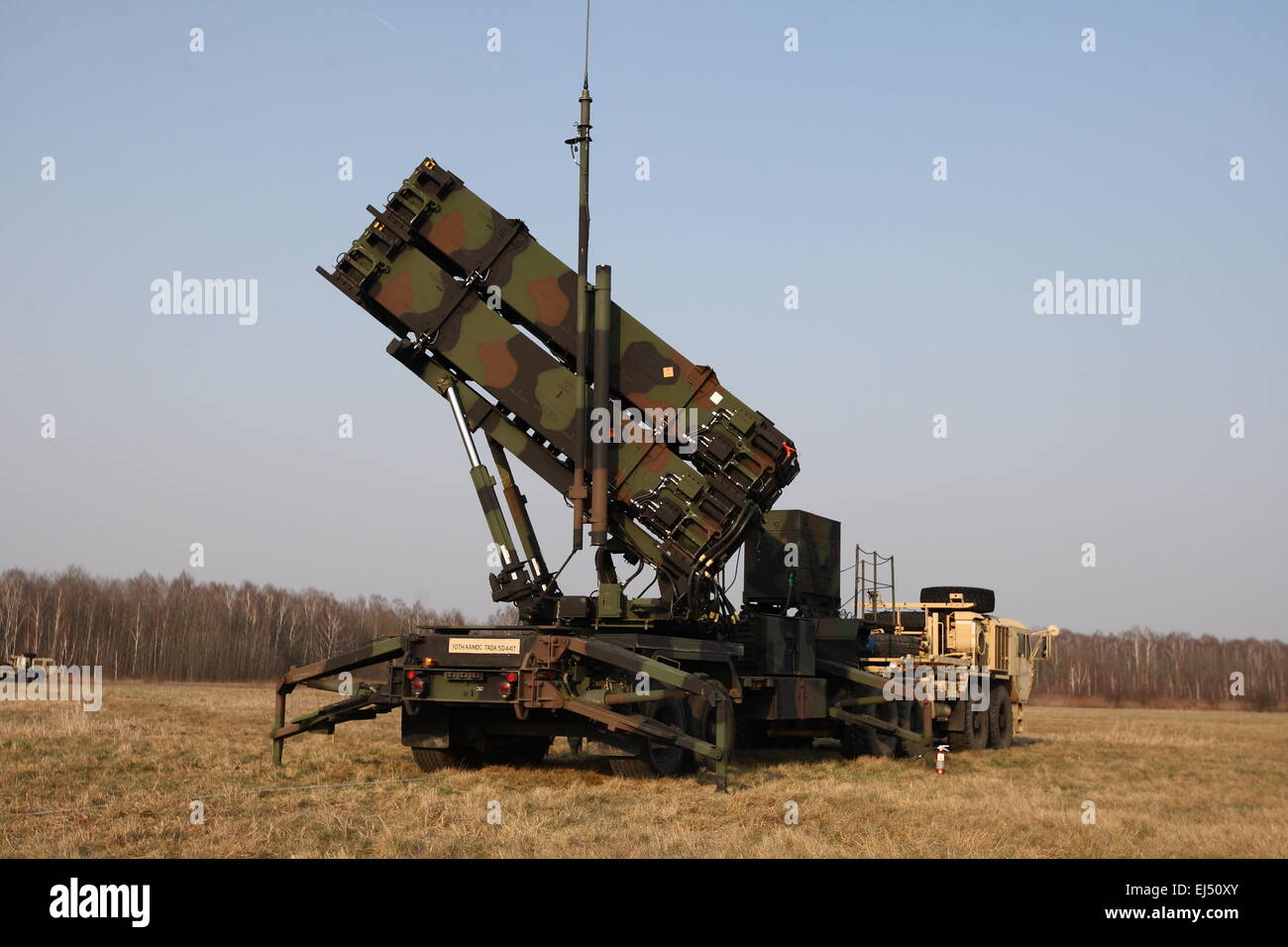 Sochaczew, Polen 21. März 2015 US Army Europe 10. Armee-Luft und Missile Defense Unit in Polen für Missile Defense Übung bereitgestellt. Delta-Batterie, 5. Bataillon, 7. Luft-Verteidigung-Artillerie-Regiment beteiligt sich an der einwöchigen Übung im Rahmen einer Reihe von Aktivitäten im Rahmen der Operation Atlantic zu beheben, die darauf abzielt, Verbündete, beruhigen demonstrieren Bewegungsfreiheit und regionale Aggression auf der östlichen Flanke der NATO zu verhindern. Bildnachweis: Michal Fludra/Alamy Live-Nachrichten Stockfoto