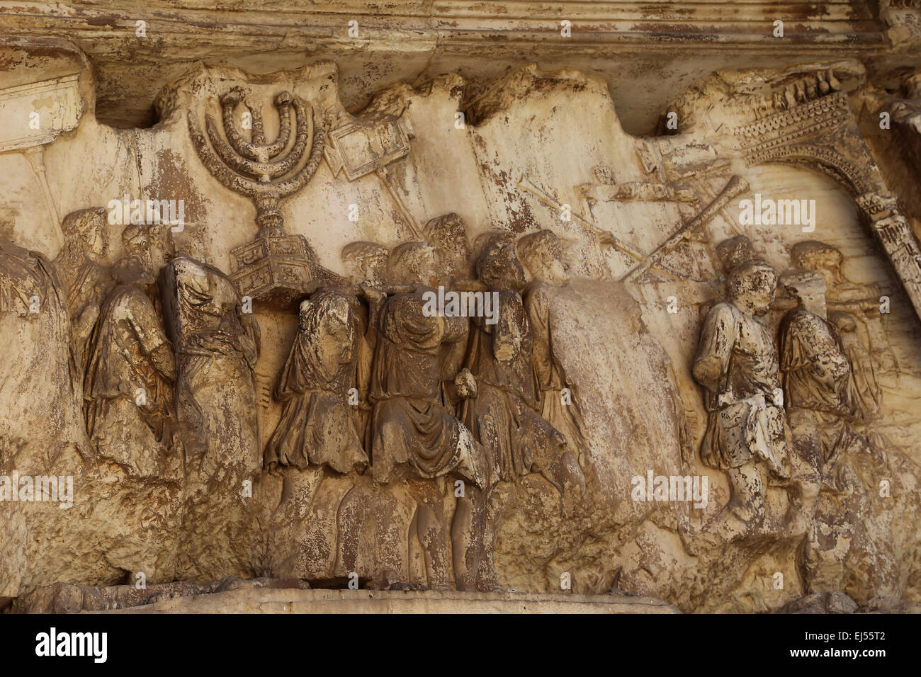 Italien. Rom. Bogen von Titus. 82 n. Chr. von Kaiser Domitian Titus Siege Gedenken errichtet. Verwöhnen von Jerusalem. Stockfoto