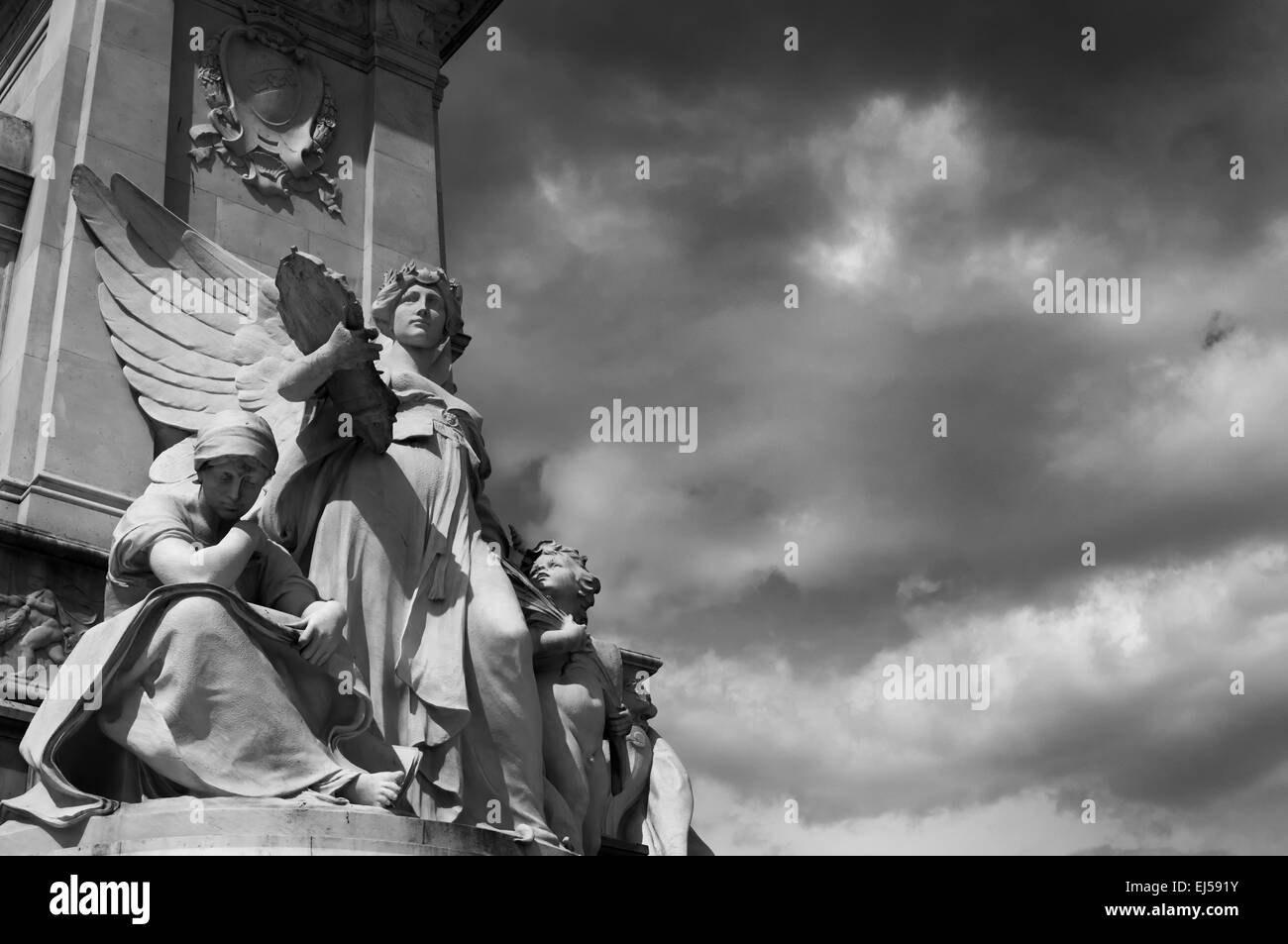 Ein Moment eingefangen außerhalb Buckingham Palast in London Stockfoto